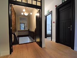 Vintage Villa with Hot Tub & Infrared Sauna in Ardennes