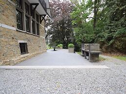 Vintage Villa with Hot Tub & Infrared Sauna in Ardennes