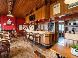 Luxury Holiday Home With Sauna Near Forest in Ovifat