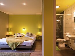 Swanky Holiday Home in Waimes With Indoor Swimming Pool