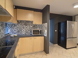 Gorgeous Holiday Home in Waimes With In-house Theatre & Pool