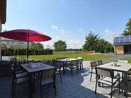 Gorgeous Holiday Home in Waimes With In-house Theatre & Pool