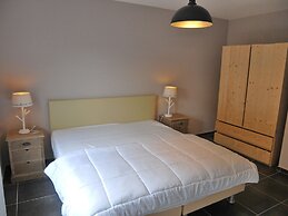Cozy Holiday Home in Sommeleuze With Private Pool