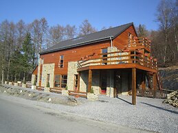 Luxurious Holiday Home in Stoumont With Pool