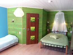 Luxurious Holiday Home in Stoumont With Pool