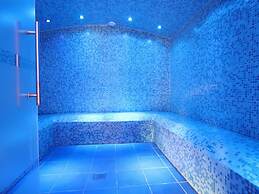 Luxurious Holiday Home in Stoumont With Pool