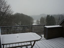 Cozy Apartment in Robertville With Garden