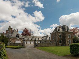 Le Hameau du Chateau - Elegance and Serenity