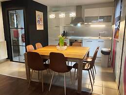 Cozy Cottage with Hot Tub, Sauna, Hammam