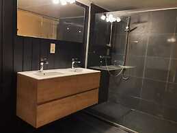 Cozy Cottage with Hot Tub, Sauna, Hammam