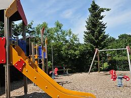 Bungalow Near the Ourthe and From the Centre of Town