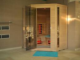 Spacious Villa in Gesves With Swimming Pool