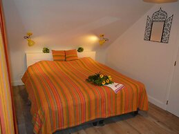 Spacious Villa in Gesves With Swimming Pool