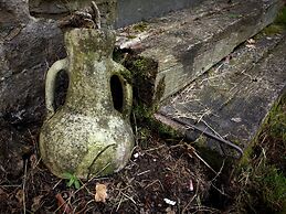 Stunning Cottage With Terrace in Manhay