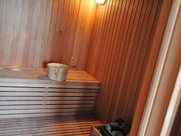 Cozy Holiday Home in Bastogne With Sauna