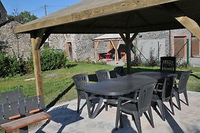 Holiday Home in Bastogne With Sauna & Bubble Bath