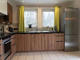 Detached, Luxurious Holiday Villa with Swimming Pool, Hot Tub, Sauna