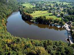 Luxurious Holiday Home With Sauna in Spa