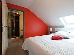 Luxurious Cottage in Libin Region With Sauna