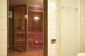 Cottage in Ochamps With Private Pool & Sauna