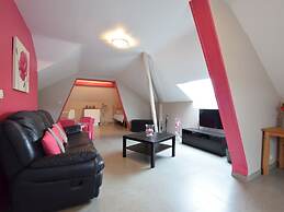 Luxurious Cottage in Libin Region With Sauna