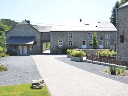 Cozy Holiday Home in Gedinne near Forest