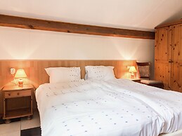 Atmospheric Holiday Home in Durbuy With Sauna