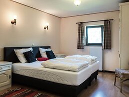 Atmospheric Holiday Home in Durbuy With Sauna