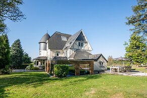 Chateau in Stavelot With Private Pool & Sauna