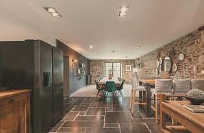 Castle Farmhouse in Condroz With Heated Pool