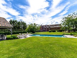 Luxury Holiday Home With a Pool and Sauna