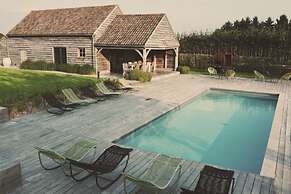 Luxury Holiday Home With a Pool and Sauna