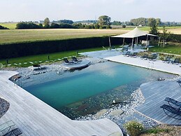 Luxury Holiday Home With a Pool and Sauna