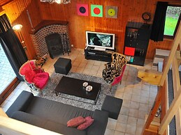 Holiday Home with Terrace, Garden, BBQ, Sauna & Hot Tub