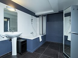 Modern Mansion in Vielsalm With Sauna and Private Pool