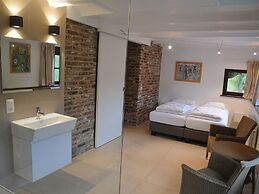 Doll House Near the Centre of Durbuy