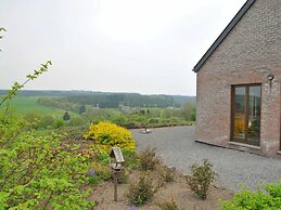Bungalow in Peaceful Environment