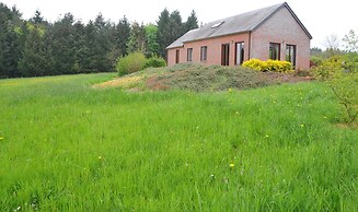 Bungalow in Peaceful Environment