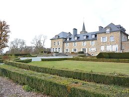 Beautiful Castle in Freux With Sauna