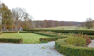 Beautiful Castle in Freux With Sauna
