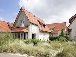 Villa, two Bathrooms and a Washing Machine, Near Ostend