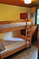 Cozy Holiday Home With an Oven in a Green Area