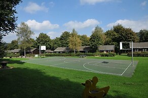 Cozy Holiday Home With an Oven in a Green Area
