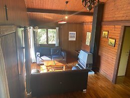 Ortho Hideaway With Garden