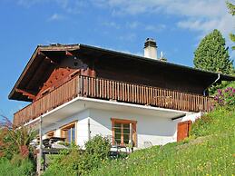 Chalet for 6 People With Views of Veysonnaz