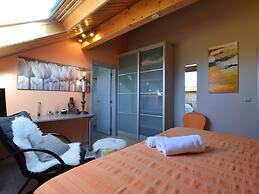 Luxurious Cottage in Durbuy With Swimming Pool