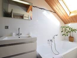 Luxurious Cottage in Durbuy With Swimming Pool