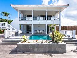 Gorgeous Villa in Rif St Marie With Private Pool