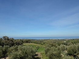 Villa in Arkadi With Pool and Deck Chairs