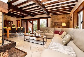 Durbuy Forest Villa With Pool